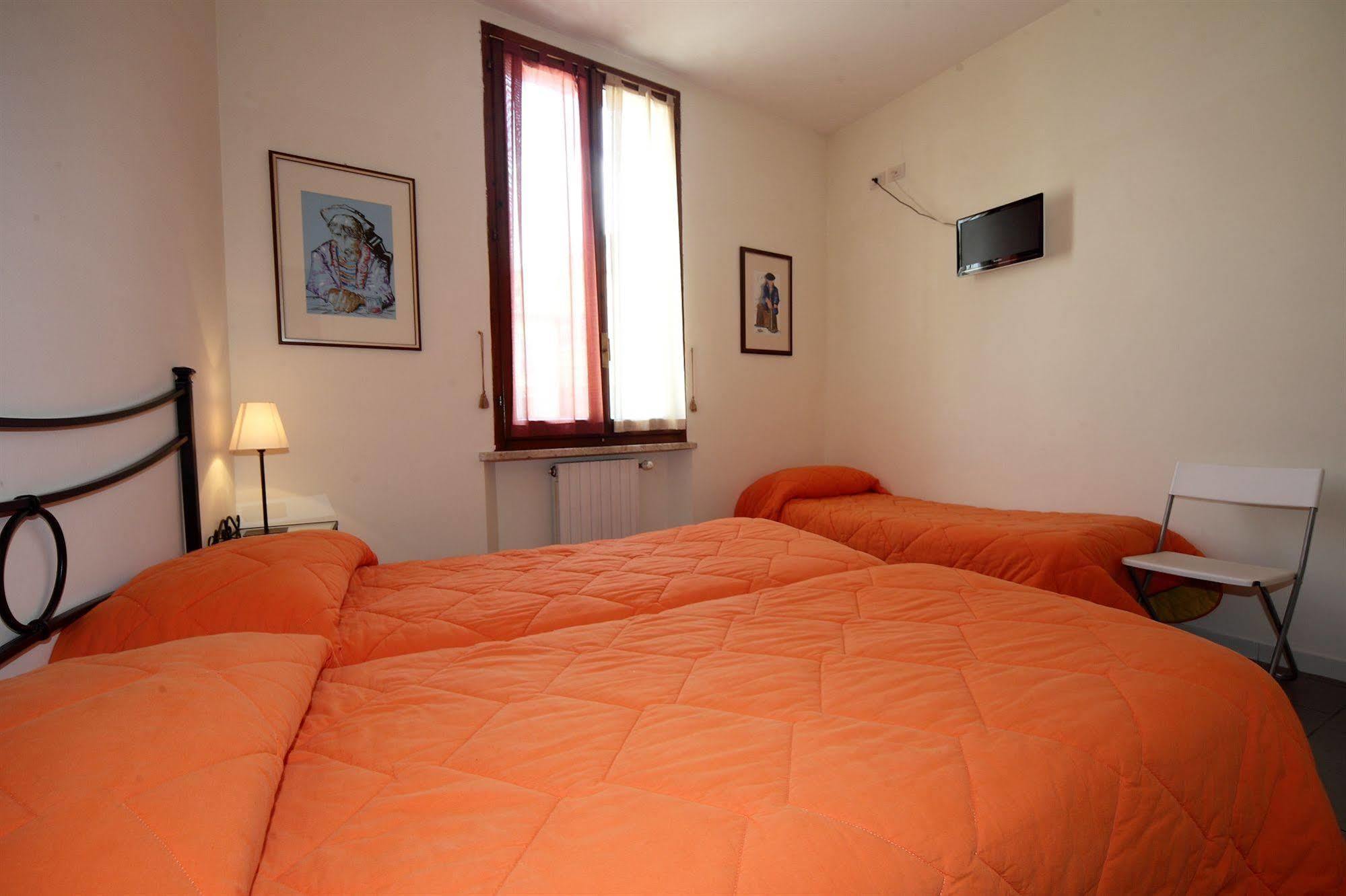 Hotel La Perla Siena Exterior photo